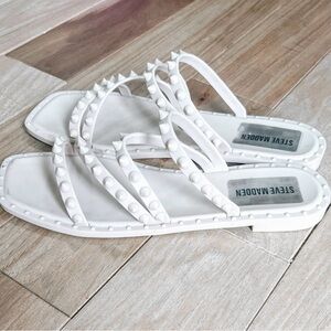 Steve Madden Womens Size 9 Taupe Spiked Sandals slip on slides